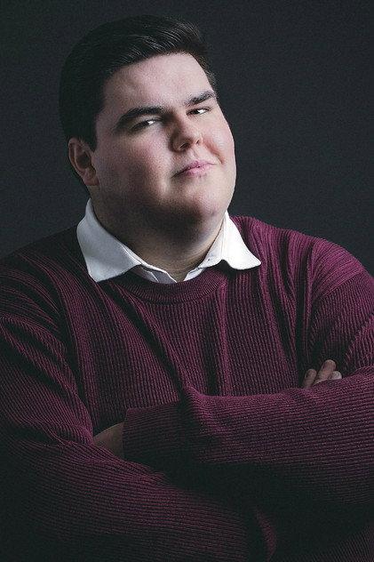 Dominic Fox - Actor Profile Photo