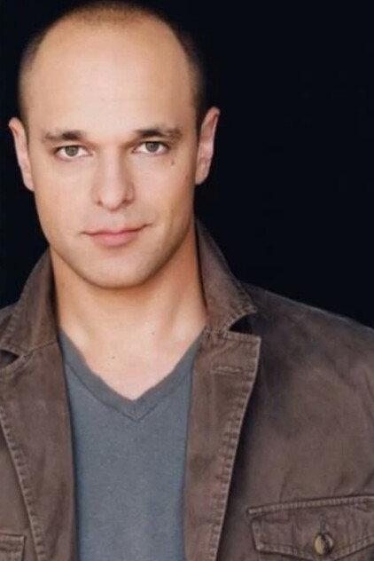 Zach Hanks - Actor Profile Photo