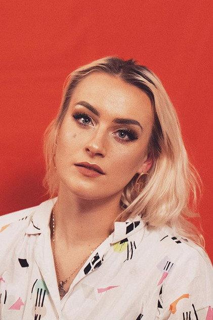 Amy Matthews - Actor Profile Photo