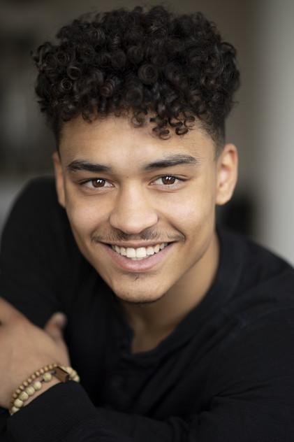 Cameron Vitosh - Actor Profile Photo