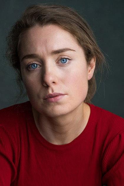 Roisin Browne - Actor Profile Photo