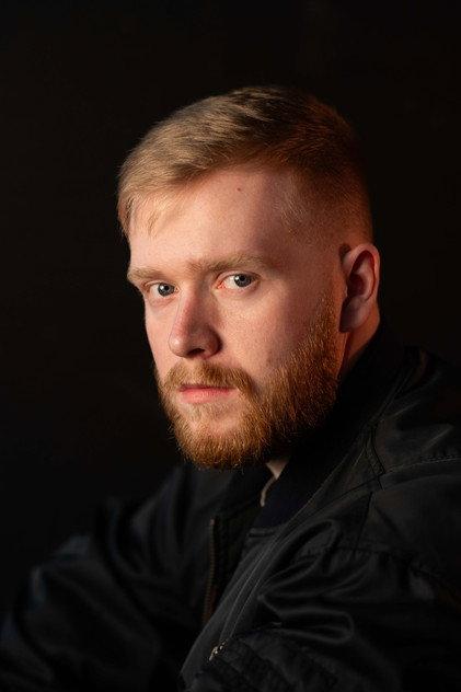 Oliver John Lee - Actor Profile Photo