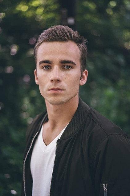 Landon Taverniér - Actor Profile Photo