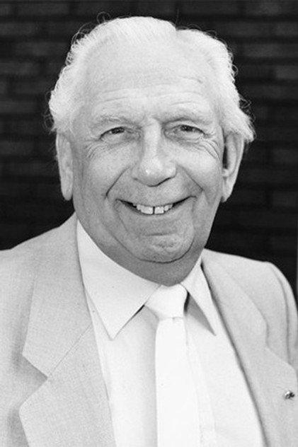 Arthur English - Actor Profile Photo