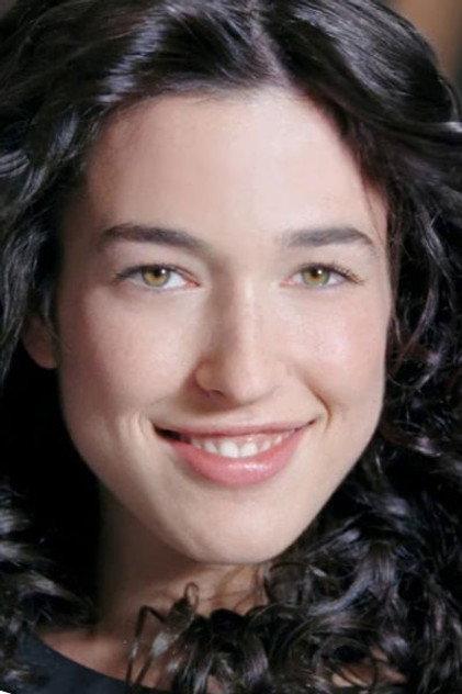 Charlotte Mangel - Actor Profile Photo