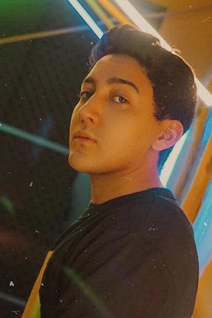 Aaron Ashab - Actor Profile Photo