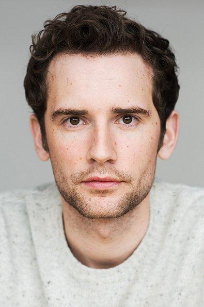 Raphael Grosz-Harvey - Actor Profile Photo