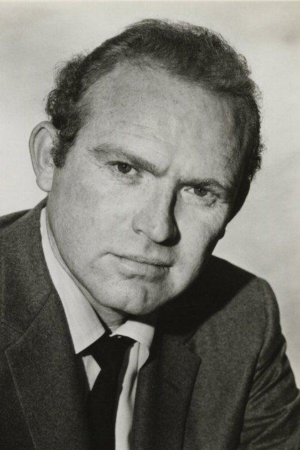 Gene Evans - Actor Profile Photo