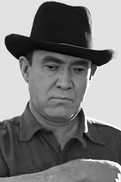 Walter James - Actor Profile Photo