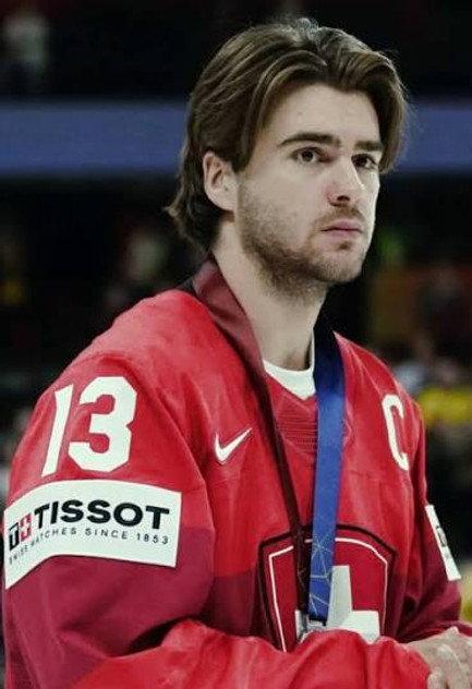Nico Hischier - Actor Profile Photo