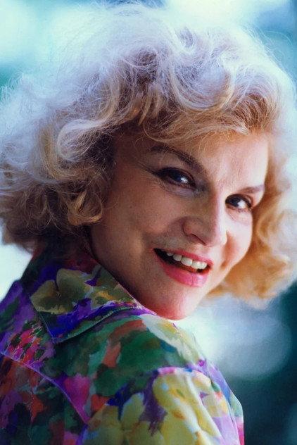 Tônia Carrero - Actor Profile Photo