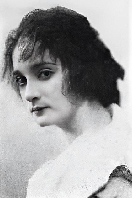 Patsy De Forest - Actor Profile Photo