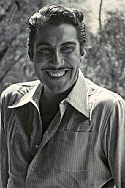 Emilio Fernández - Actor Profile Photo