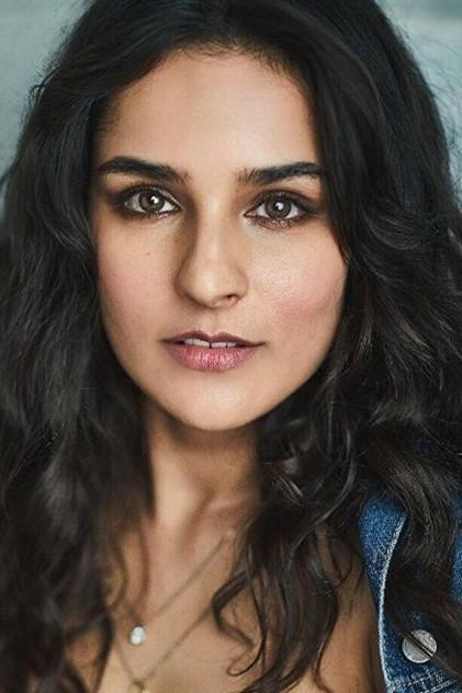 Angira Dhar - Actor Profile Photo