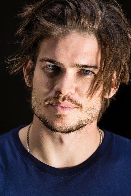 Tyler Johnson - Actor Profile Photo