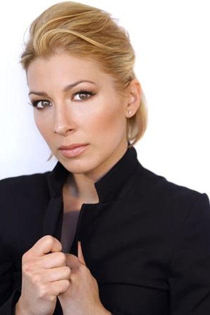 Blythe Auffarth - Actor Profile Photo