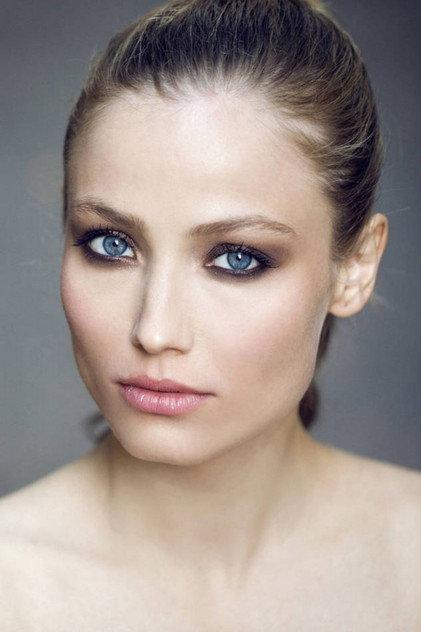 Veronica Olivier - Actor Profile Photo