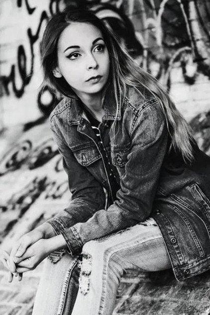 Francesca Mendrino - Actor Profile Photo