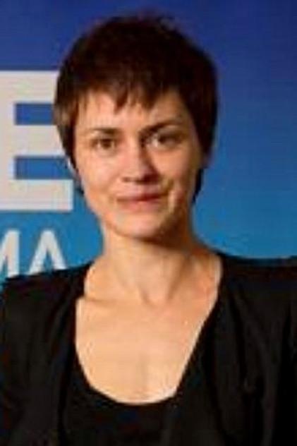 Claire Dubien - Actor Profile Photo