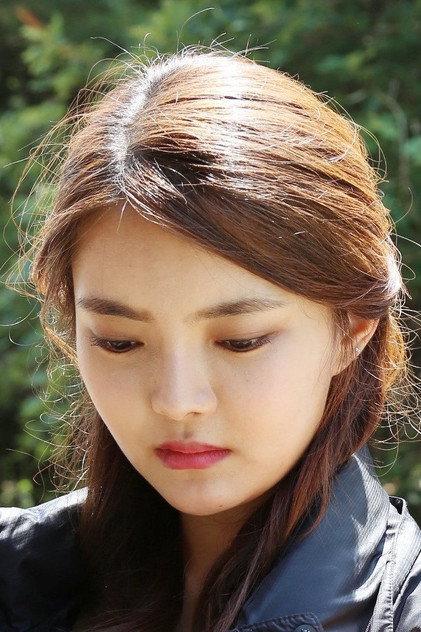 Jeong Yoo-jin - Actor Profile Photo