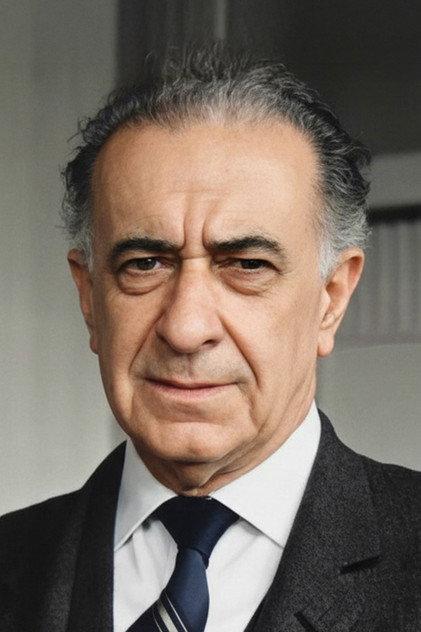 Vasfi Rıza Zobu - Actor Profile Photo