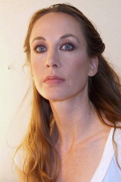 Kelly Potts - Actor Profile Photo