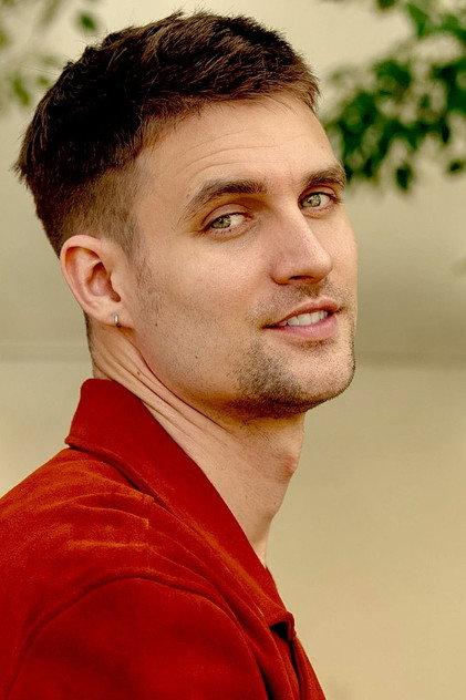 Shayne Davis - Actor Profile Photo