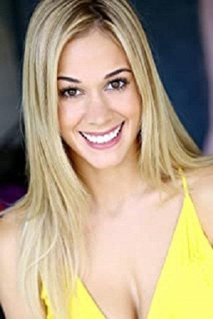 Lauren Compton - Actor Profile Photo