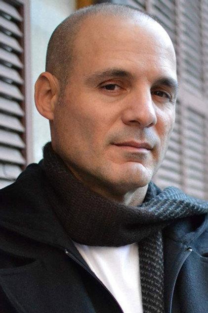 Hector Dez - Actor Profile Photo