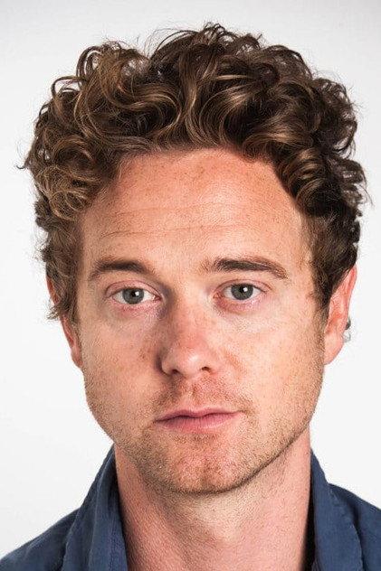 Emil Johnsen - Actor Profile Photo