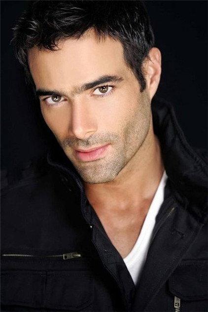Luis Roberto Guzmán - Actor Profile Photo
