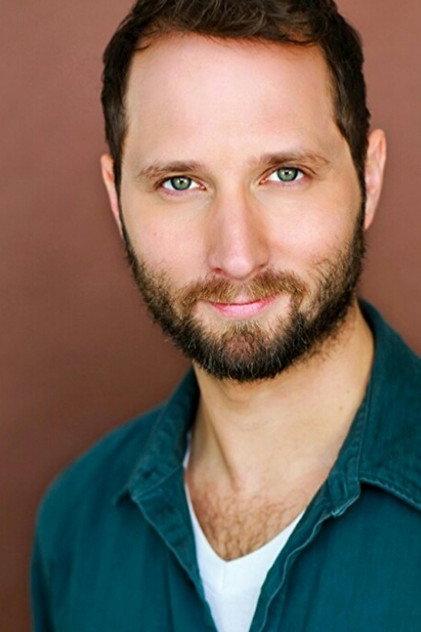 Evan Neumann - Actor Profile Photo