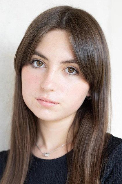 Sophie Bullock - Actor Profile Photo