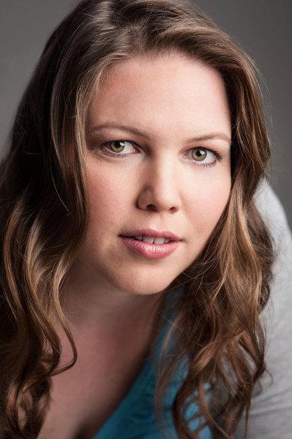 Jen Rowe - Actor Profile Photo