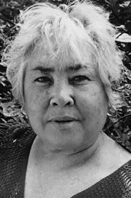 Gloria Irizarry - Actor Profile Photo