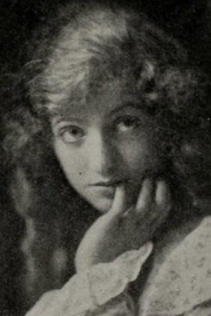 Lillian Hamilton - Actor Profile Photo