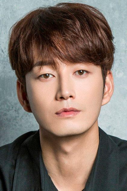 Lee Hyun-wook - Actor Profile Photo