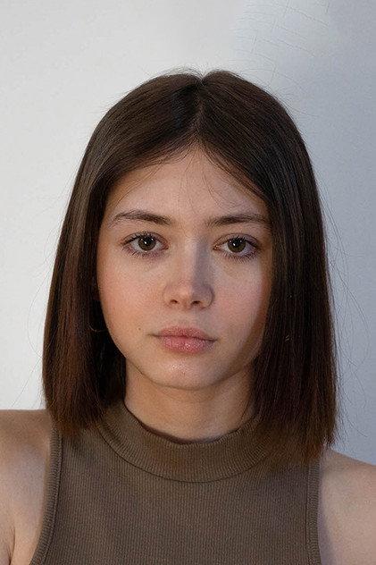 Isa Montalbán - Actor Profile Photo