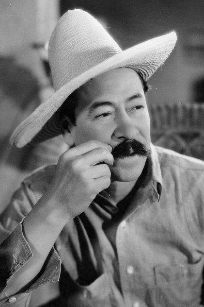 Carlos López - Actor Profile Photo