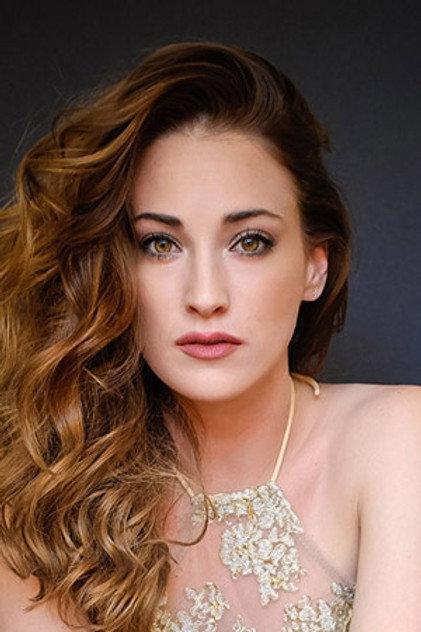 Zoe Winter - Actor Profile Photo
