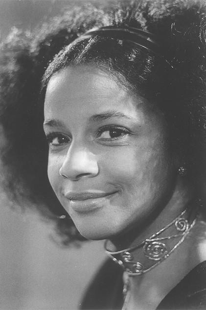 Billie Allen - Actor Profile Photo