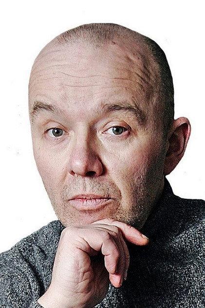 Ulf Risnes - Actor Profile Photo