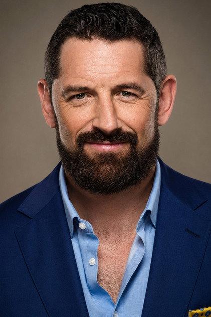 Stuart Bennett - Actor Profile Photo