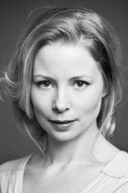 Julia Dufvenius - Actor Profile Photo