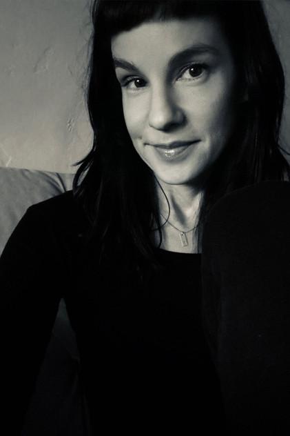 Heather Fox - Actor Profile Photo