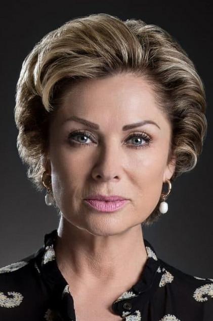 Leticia Calderón - Actor Profile Photo