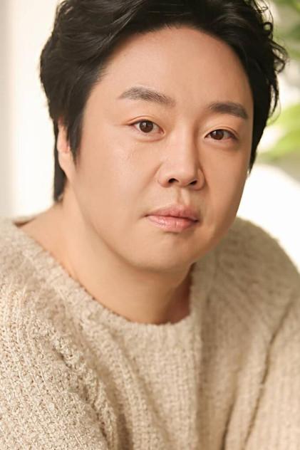Ryu Dam - Actor Profile Photo