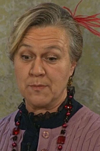 Silke Volkner - Actor Profile Photo