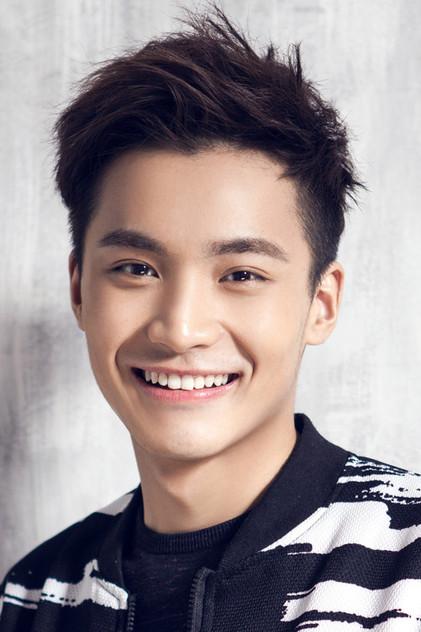 Liang Tingwei - Actor Profile Photo