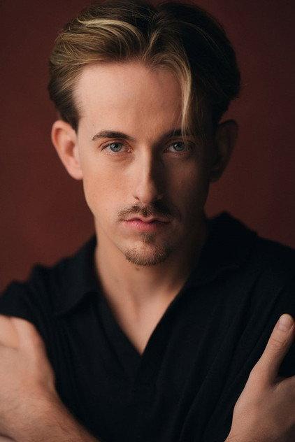 Albert García - Actor Profile Photo